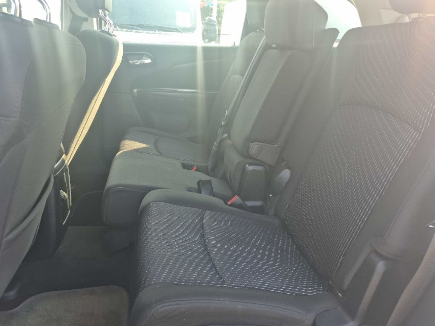 2015 BLACK DODGE JOURNEY SE (3C4PDCAB9FT) with an 2.4L engine, Automatic transmission, located at 929 East 8th Ave, Anchorage, AK, 99501, (907) 274-2277, 61.214783, -149.866074- Photo#3