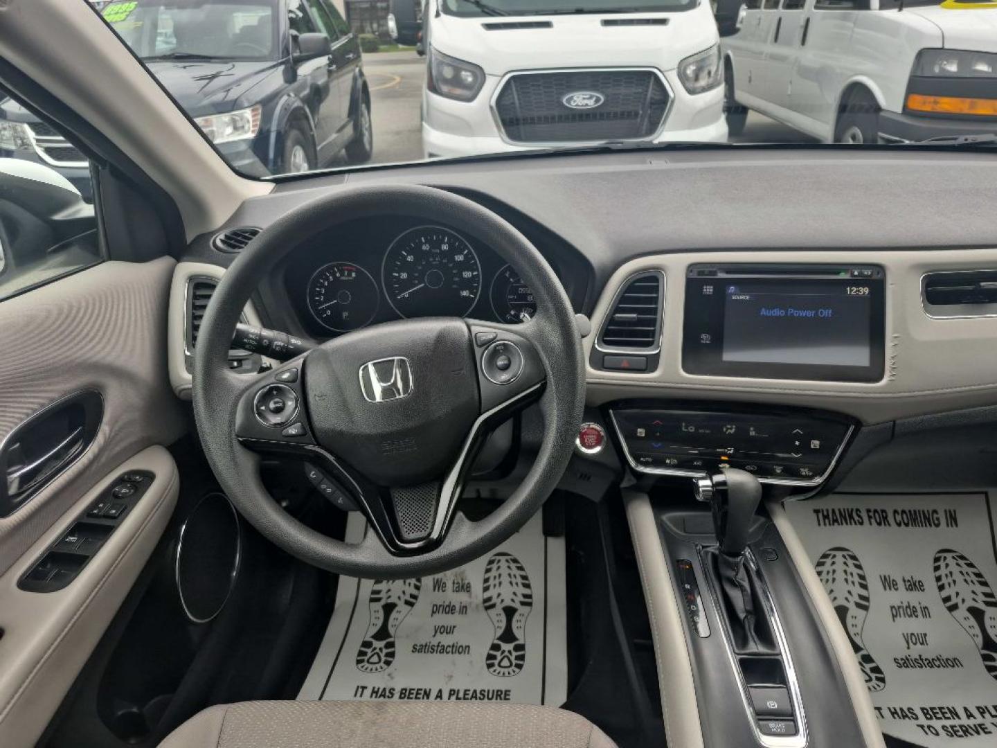 2016 WHITE HONDA HR-V EX (3CZRU6H53GM) with an 1.8L engine, Continuously Variable transmission, located at 929 East 8th Ave, Anchorage, AK, 99501, (907) 274-2277, 61.214783, -149.866074- Photo#4