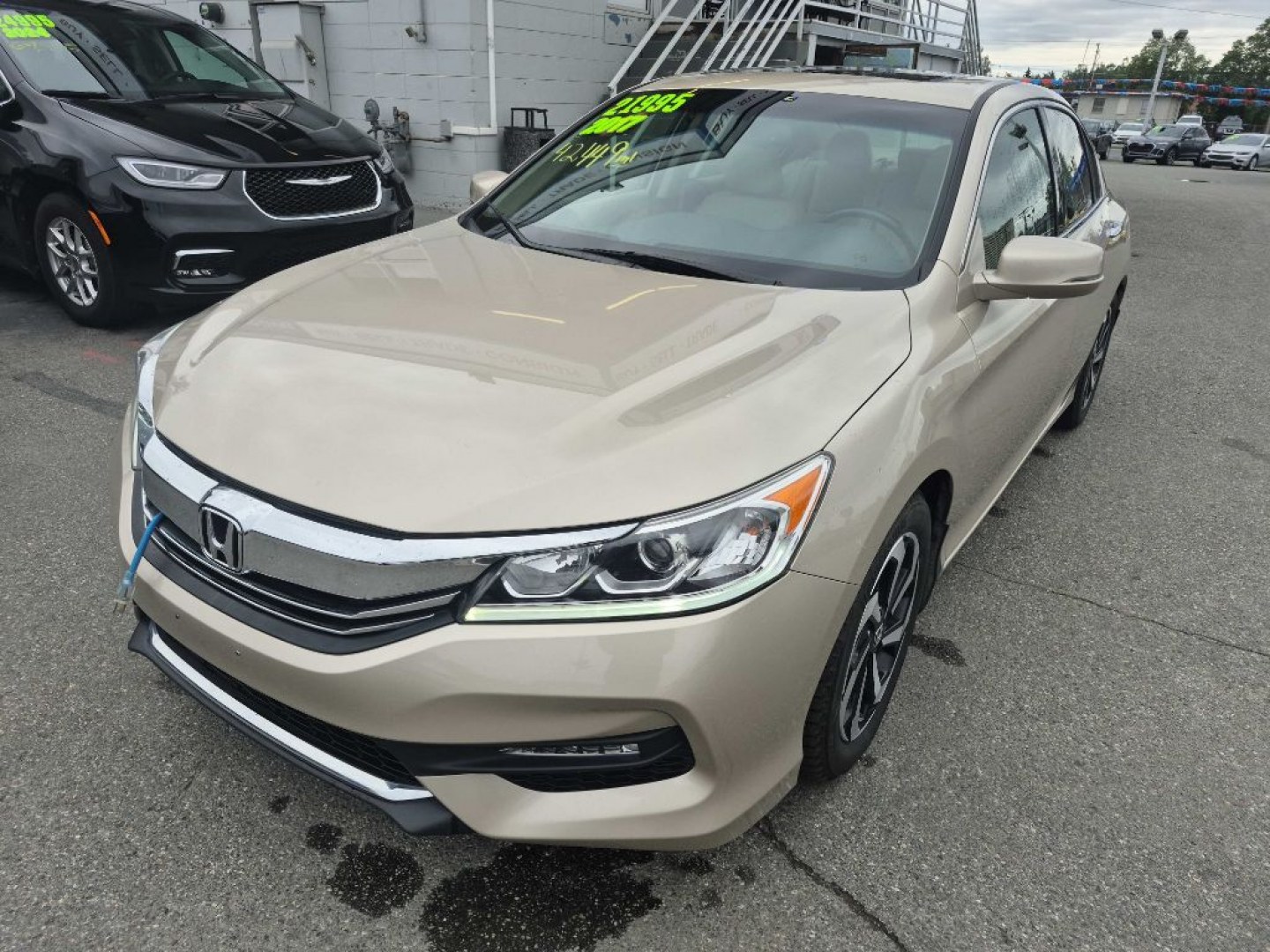 2017 GOLD HONDA ACCORD EXL (1HGCR3F86HA) with an 3.5L engine, Automatic transmission, located at 929 East 8th Ave, Anchorage, AK, 99501, (907) 274-2277, 61.214783, -149.866074- Photo#0