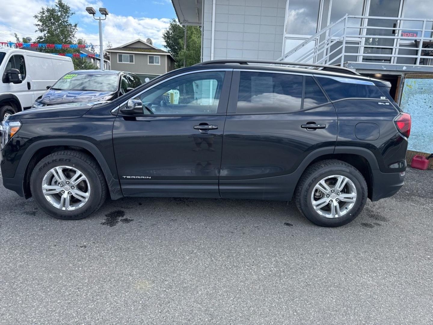 2022 BLACK GMC TERRAIN SLE (3GKALTEV3NL) with an 1.5L engine, Automatic transmission, located at 929 East 8th Ave, Anchorage, AK, 99501, (907) 274-2277, 61.214783, -149.866074- Photo#1