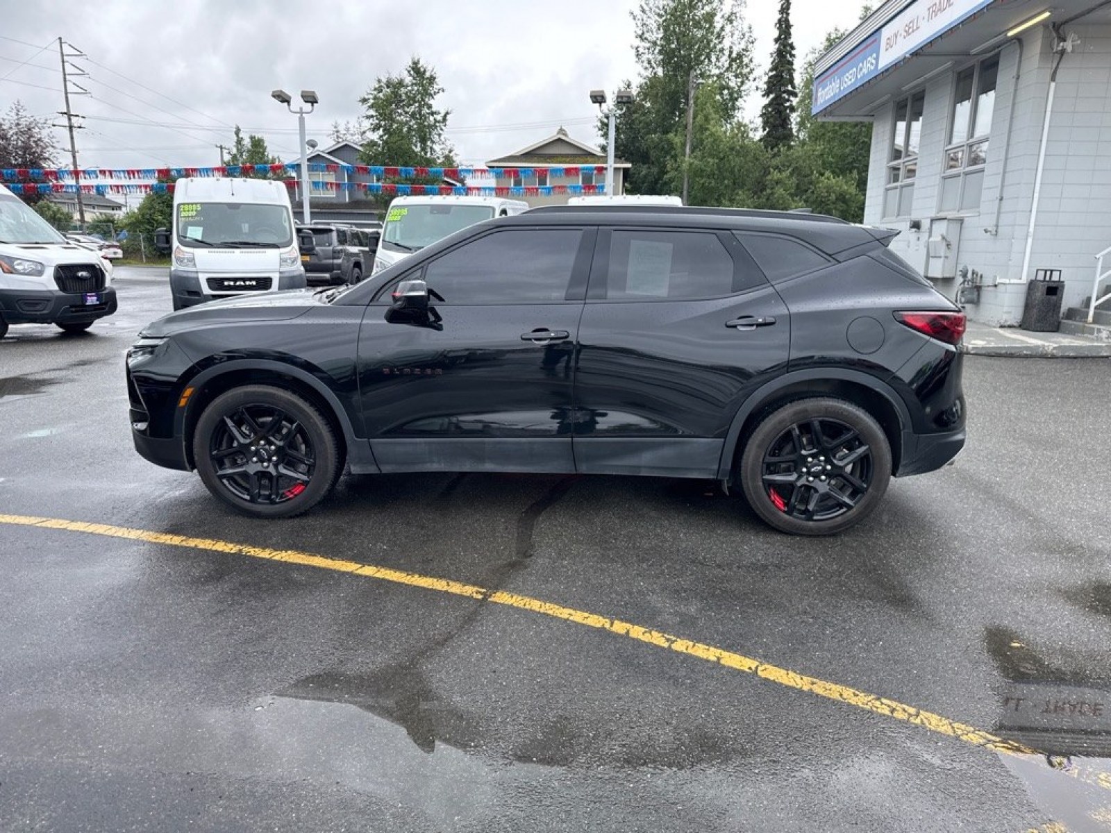 2024 BLACK CHEVROLET BLAZER 3LT (3GNKBJRS9RS) with an 3.6L engine, Automatic transmission, located at 929 East 8th Ave, Anchorage, AK, 99501, (907) 274-2277, 61.214783, -149.866074 - Photo#1