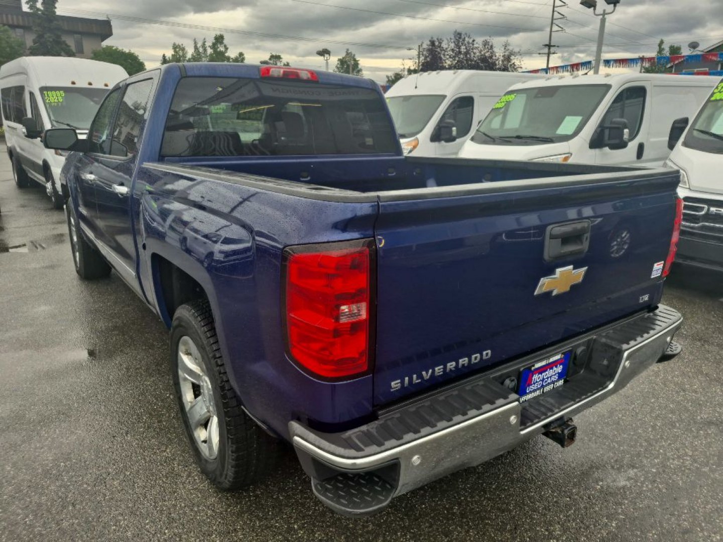 2014 BLUE CHEVROLET SILVERADO 1500 LTZ (3GCUKSEC6EG) with an 5.3L engine, Automatic transmission, located at 929 East 8th Ave, Anchorage, AK, 99501, (907) 274-2277, 61.214783, -149.866074- Photo#2