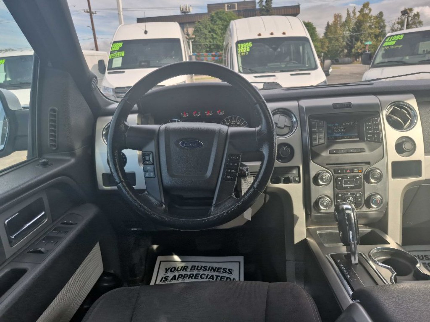 2013 WHITE FORD F150 SUPERCREW (1FTFW1EF3DK) with an 5.0L engine, Automatic transmission, located at 929 East 8th Ave, Anchorage, AK, 99501, (907) 274-2277, 61.214783, -149.866074- Photo#4