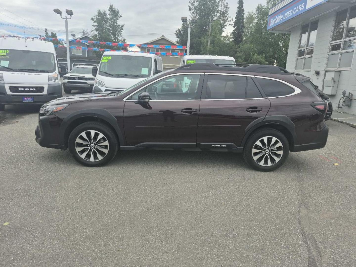2024 PURPLE SUBARU OUTBACK LIMITED (4S4BTANC7R3) with an 2.5L engine, Continuously Variable transmission, located at 929 East 8th Ave, Anchorage, AK, 99501, (907) 274-2277, 61.214783, -149.866074- Photo#1