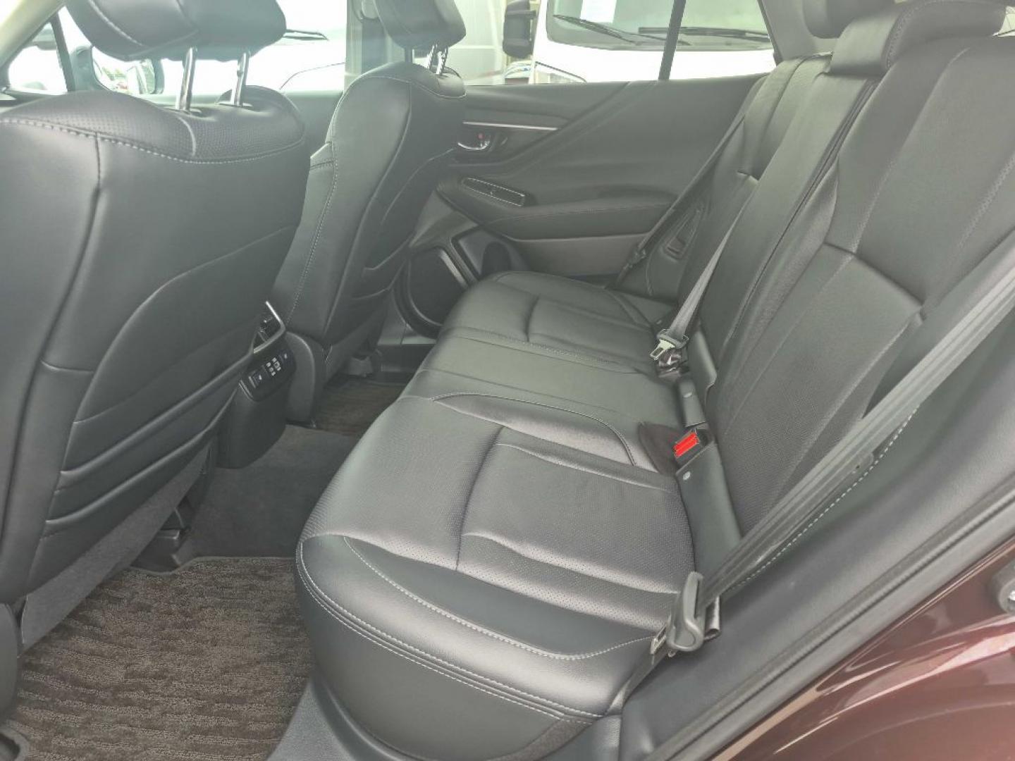 2024 PURPLE SUBARU OUTBACK LIMITED (4S4BTANC7R3) with an 2.5L engine, Continuously Variable transmission, located at 929 East 8th Ave, Anchorage, AK, 99501, (907) 274-2277, 61.214783, -149.866074- Photo#3