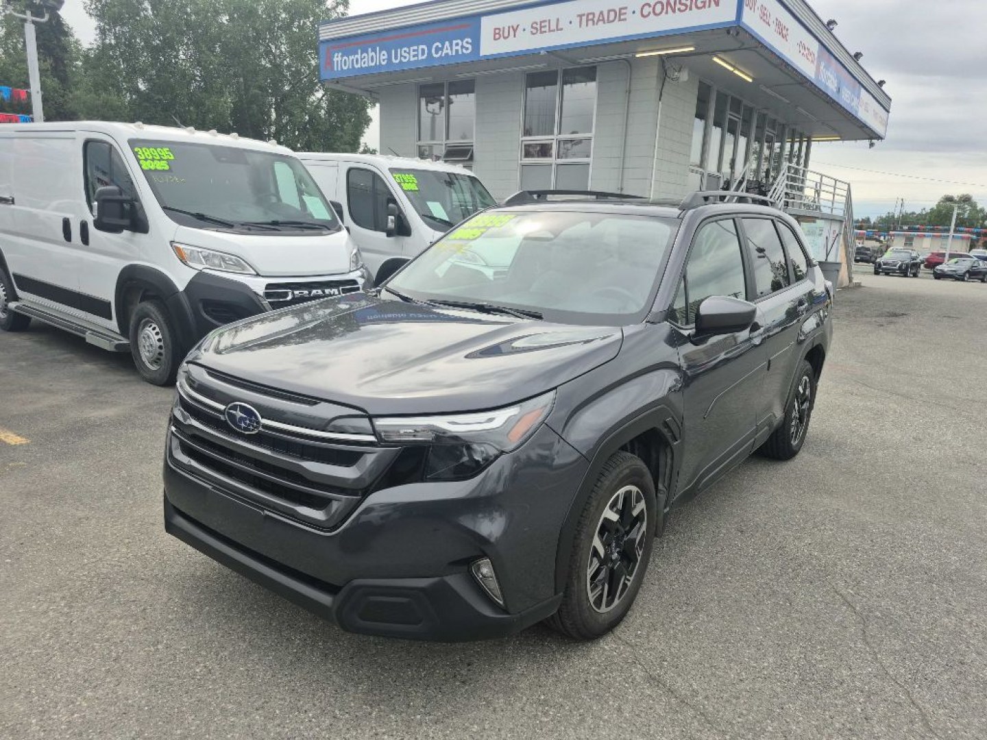 2025 GREY SUBARU FORESTER PREMIUM (JF2SLDDC9SH) with an 2.5L engine, Continuously Variable transmission, located at 929 East 8th Ave, Anchorage, AK, 99501, (907) 274-2277, 61.214783, -149.866074- Photo#0