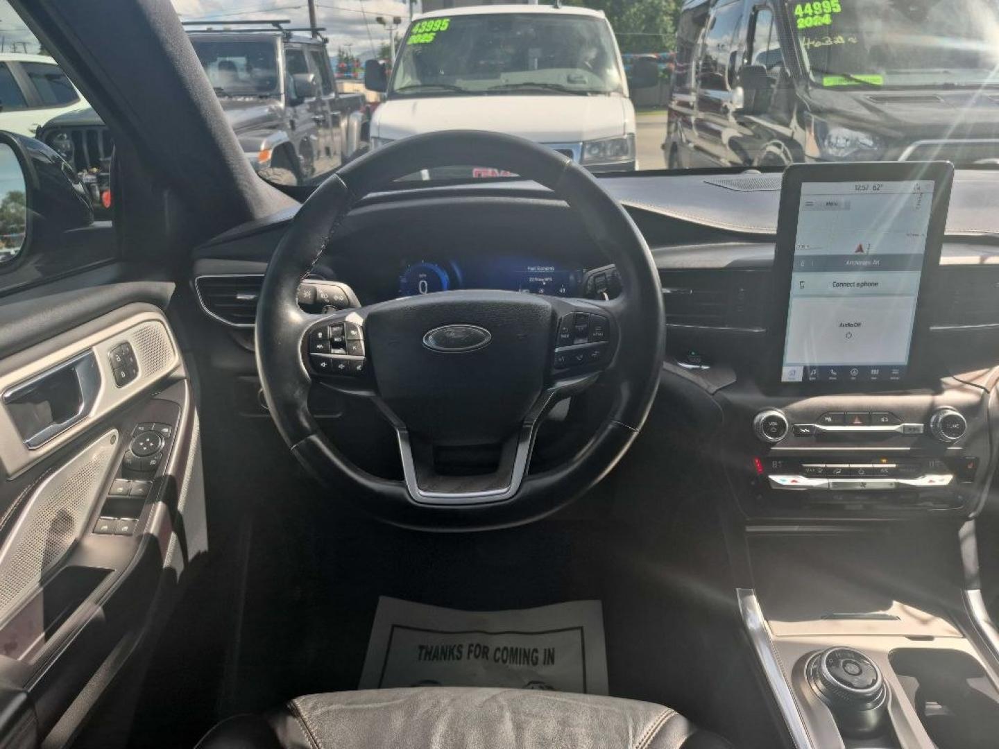2020 MAROON FORD EXPLORER PLATINUM (1FM5K8HC3LG) with an 3.0L engine, Automatic transmission, located at 929 East 8th Ave, Anchorage, AK, 99501, (907) 274-2277, 61.214783, -149.866074- Photo#4