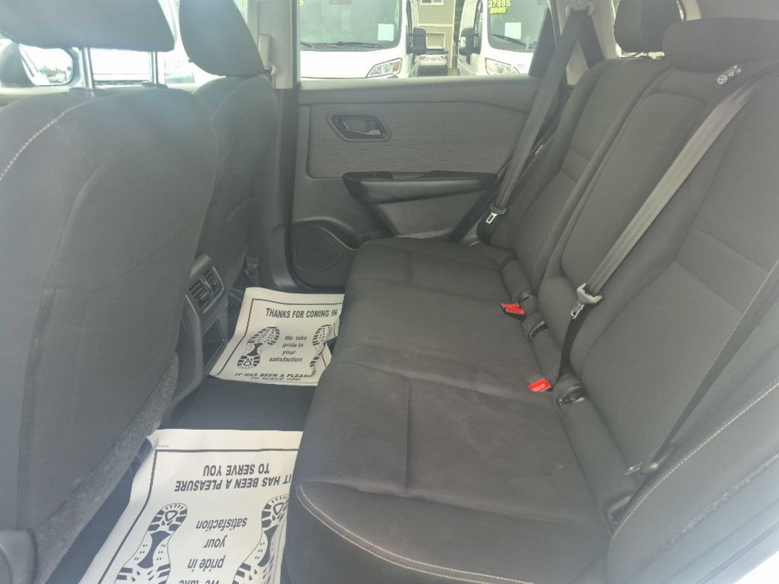 2023 WHITE NISSAN ROGUE S (5N1BT3AB5PC) with an 1.5L engine, Continuously Variable transmission, located at 929 East 8th Ave, Anchorage, AK, 99501, (907) 274-2277, 61.214783, -149.866074 - Photo#3