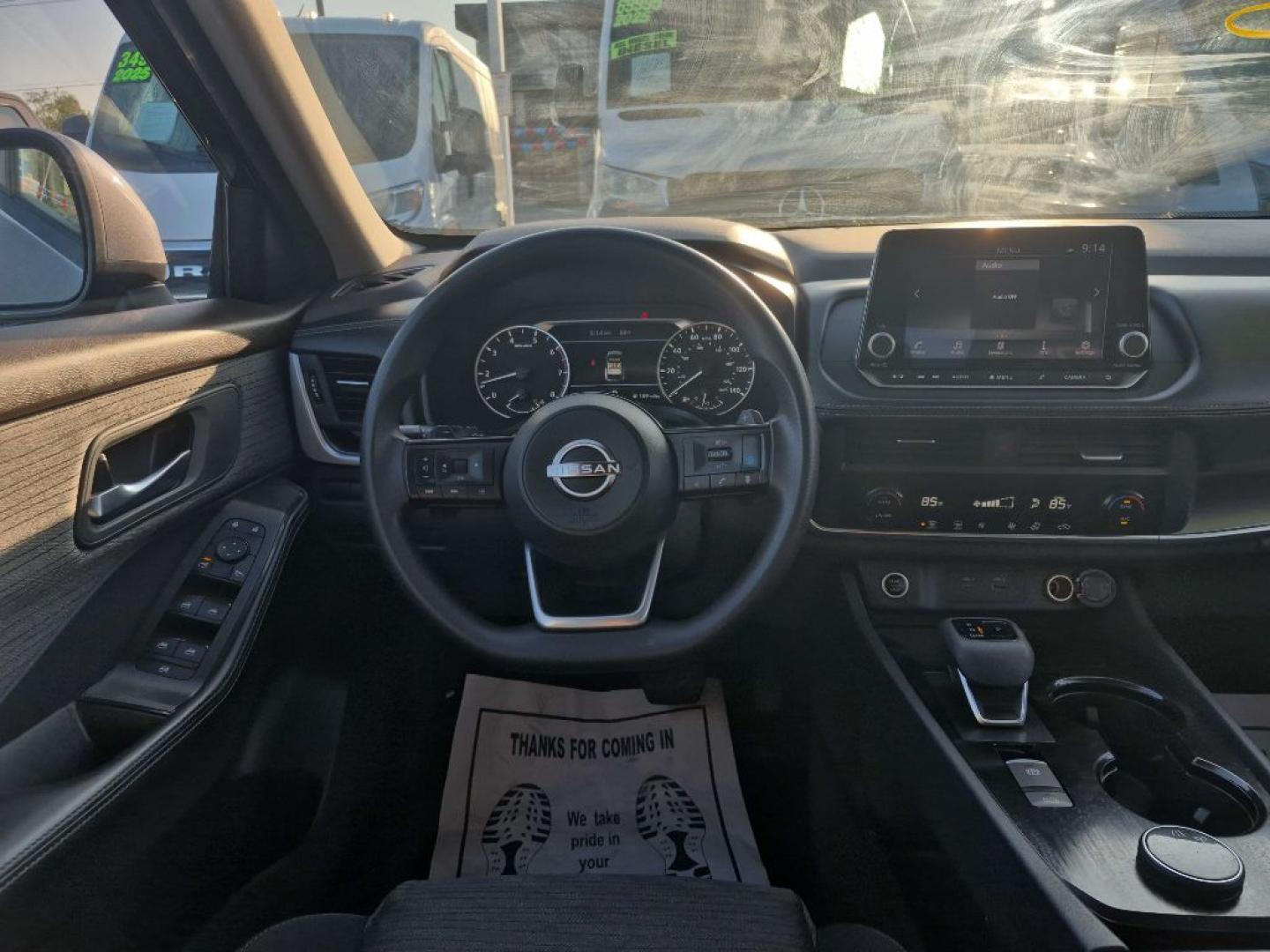 2023 GRAY NISSAN ROGUE SV (JN8BT3BB1PW) with an 1.5L engine, Continuously Variable transmission, located at 929 East 8th Ave, Anchorage, AK, 99501, (907) 274-2277, 61.214783, -149.866074- Photo#4