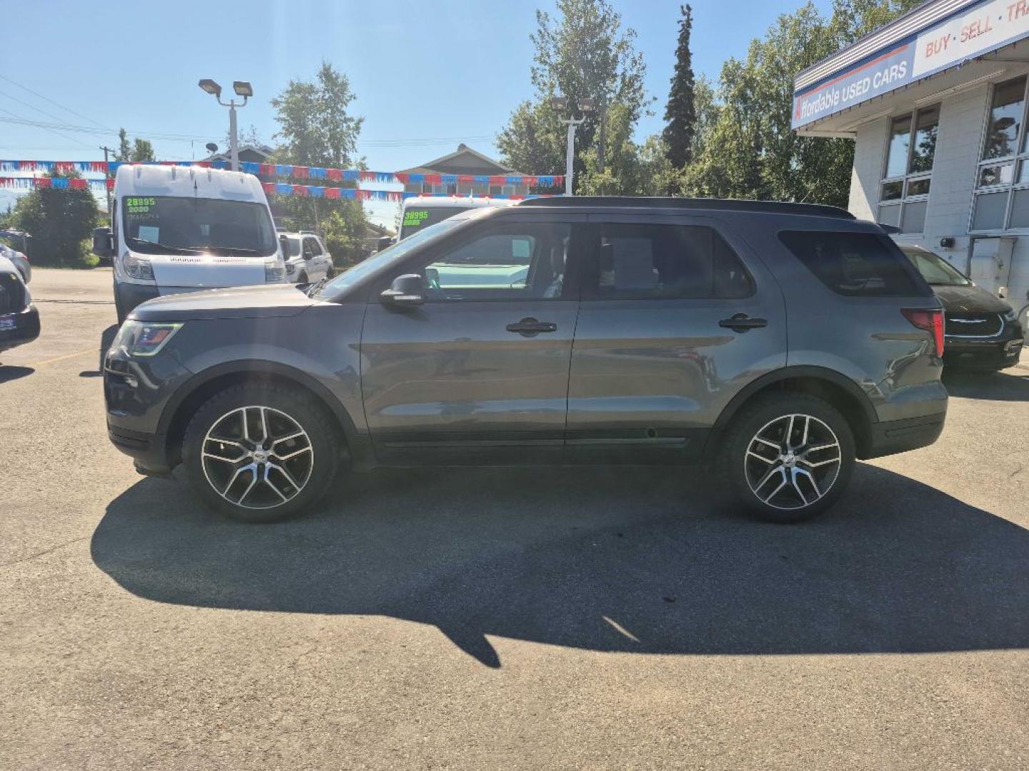 2018 GRAY FORD EXPLORER SPORT (1FM5K8GT4JG) with an 3.5L engine, Automatic transmission, located at 929 East 8th Ave, Anchorage, AK, 99501, (907) 274-2277, 61.214783, -149.866074- Photo#1