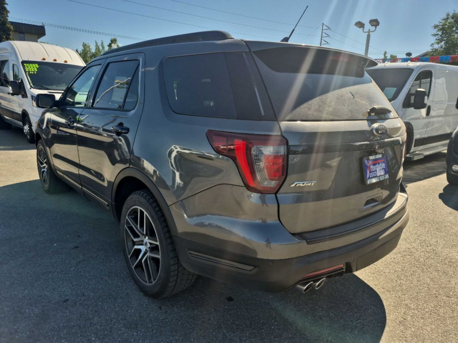 2018 GRAY FORD EXPLORER SPORT (1FM5K8GT4JG) with an 3.5L engine, Automatic transmission, located at 929 East 8th Ave, Anchorage, AK, 99501, (907) 274-2277, 61.214783, -149.866074 - Photo#2