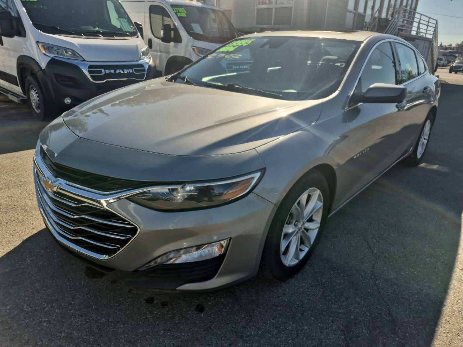 2024 GRAY CHEVROLET MALIBU LT (1G1ZD5ST3RF) with an 1.5L engine, Continuously Variable transmission, located at 929 East 8th Ave, Anchorage, AK, 99501, (907) 274-2277, 61.214783, -149.866074 - Photo#0