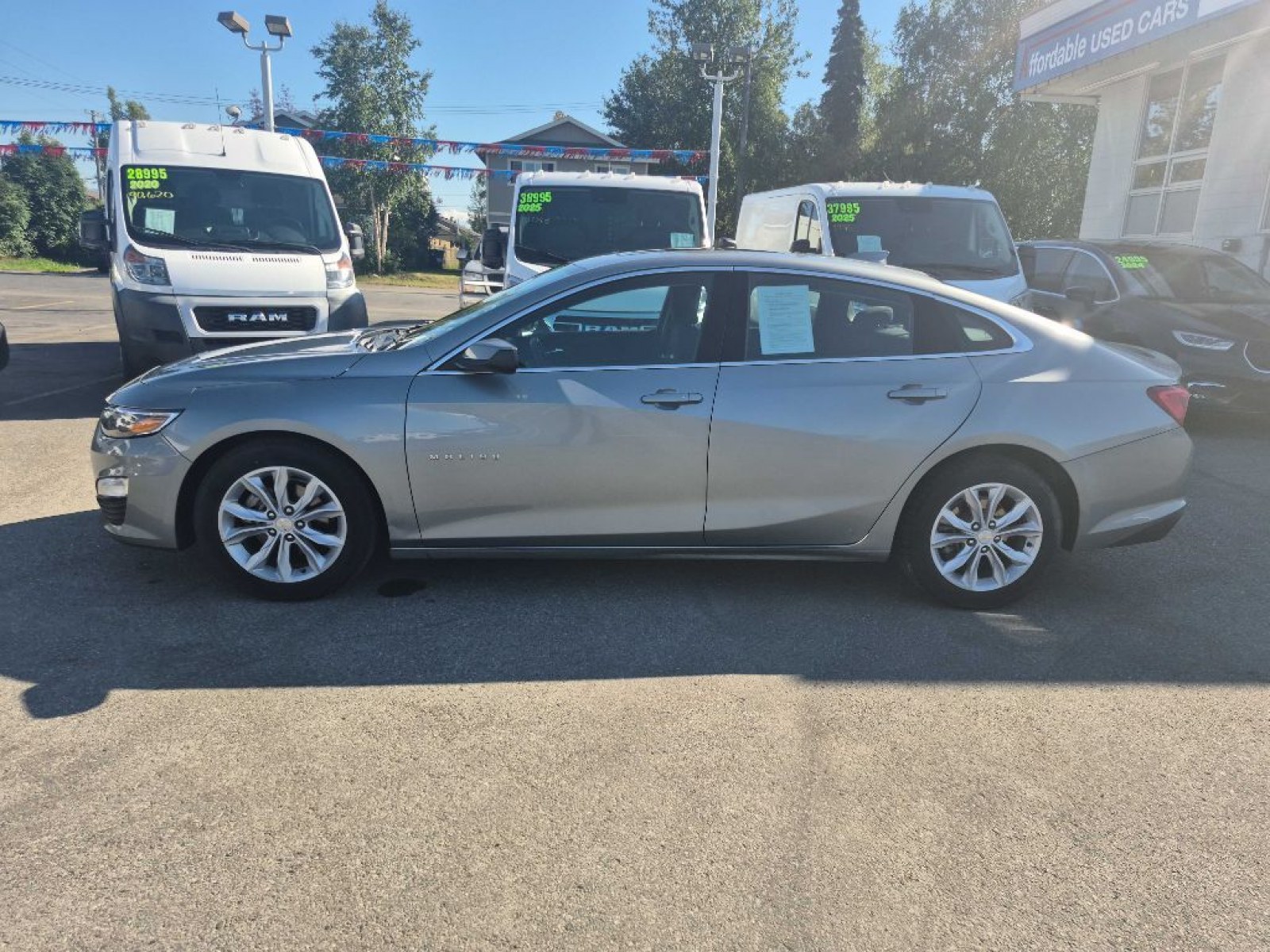 2024 GRAY CHEVROLET MALIBU LT (1G1ZD5ST3RF) with an 1.5L engine, Continuously Variable transmission, located at 929 East 8th Ave, Anchorage, AK, 99501, (907) 274-2277, 61.214783, -149.866074 - Photo#1