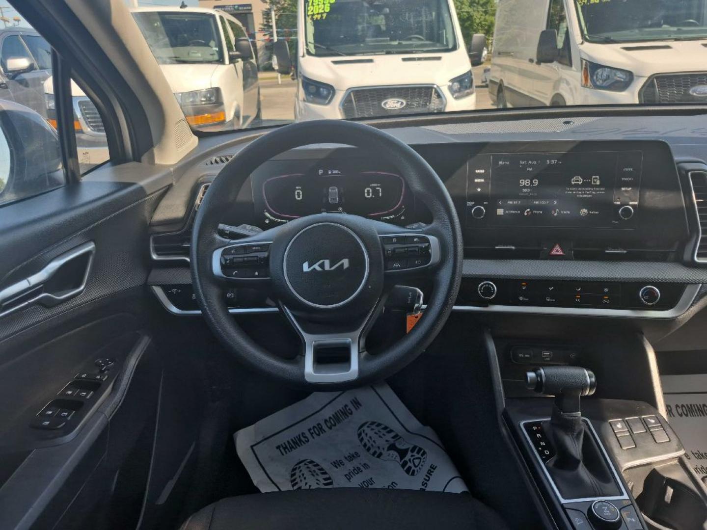 2024 GRAY KIA SPORTAGE LX (KNDPUCDF7R7) with an 2.5L engine, Automatic transmission, located at 929 East 8th Ave, Anchorage, AK, 99501, (907) 274-2277, 61.214783, -149.866074- Photo#4
