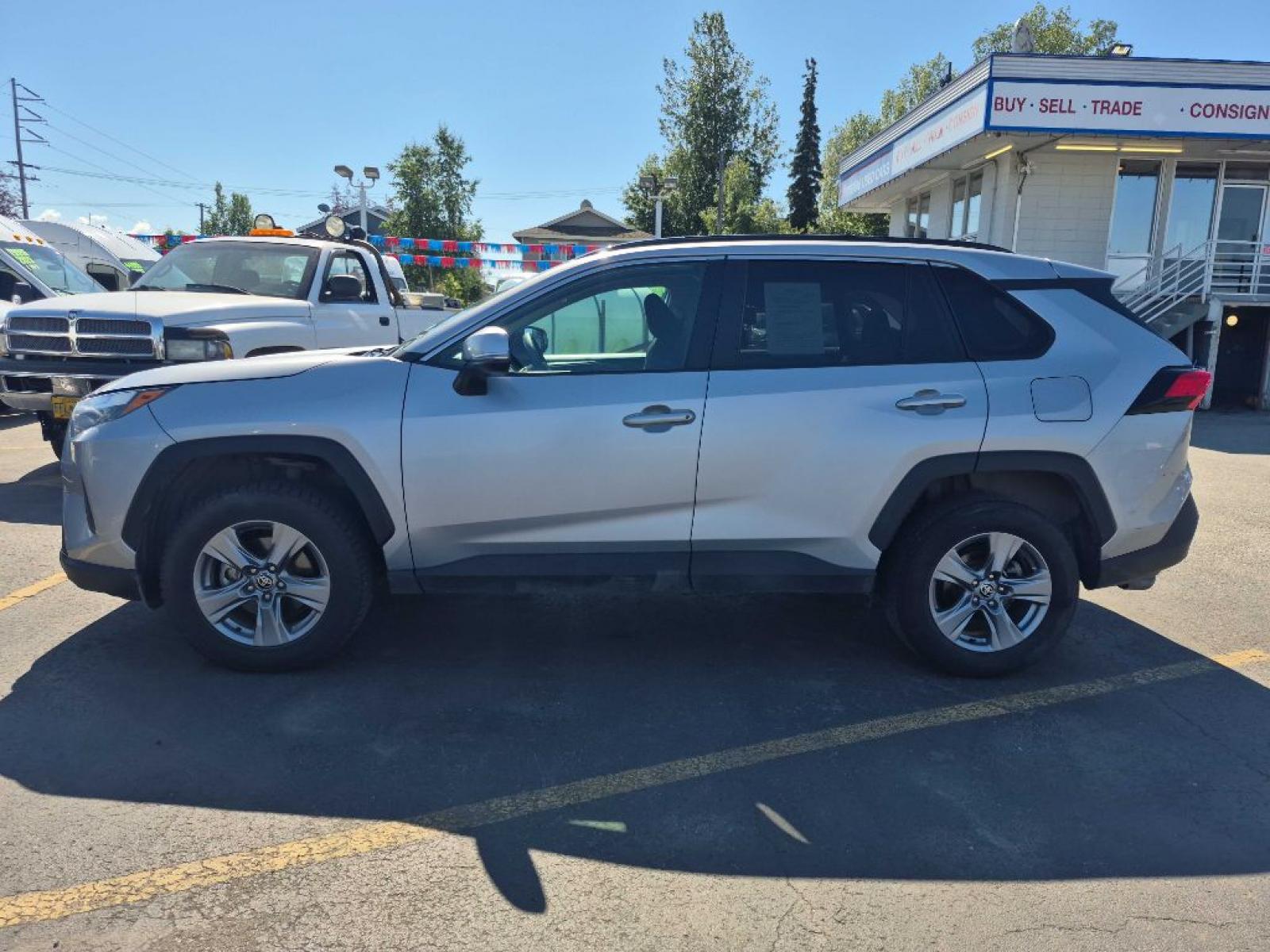 2024 SILVER TOYOTA RAV4 XLE (2T3P1RFV7RW) with an 2.5L engine, Automatic transmission, located at 929 East 8th Ave, Anchorage, AK, 99501, (907) 274-2277, 61.214783, -149.866074 - Photo#1