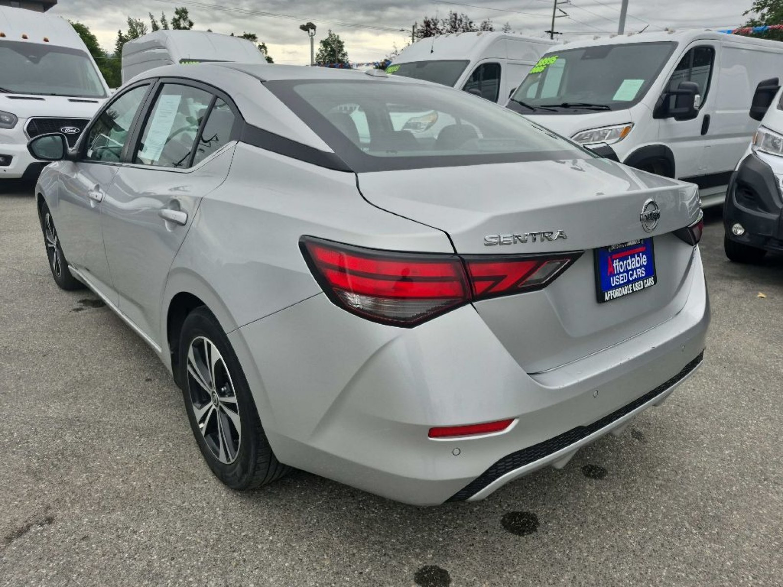 2023 SILVER NISSAN SENTRA SV (3N1AB8CV9PY) with an 2.0L engine, Continuously Variable transmission, located at 929 East 8th Ave, Anchorage, AK, 99501, (907) 274-2277, 61.214783, -149.866074 - Photo#2