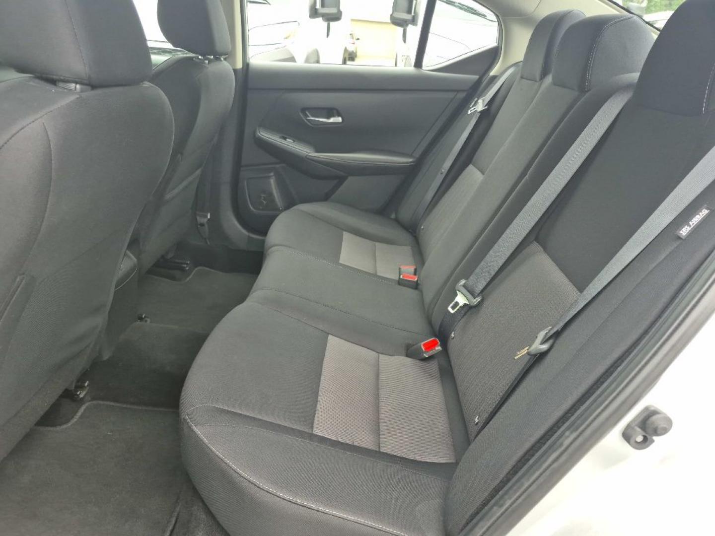 2023 SILVER NISSAN SENTRA SV (3N1AB8CV9PY) with an 2.0L engine, Continuously Variable transmission, located at 929 East 8th Ave, Anchorage, AK, 99501, (907) 274-2277, 61.214783, -149.866074- Photo#3