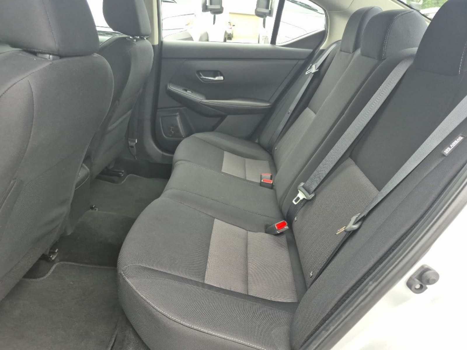 2023 SILVER NISSAN SENTRA SV (3N1AB8CV9PY) with an 2.0L engine, Continuously Variable transmission, located at 929 East 8th Ave, Anchorage, AK, 99501, (907) 274-2277, 61.214783, -149.866074 - Photo#3