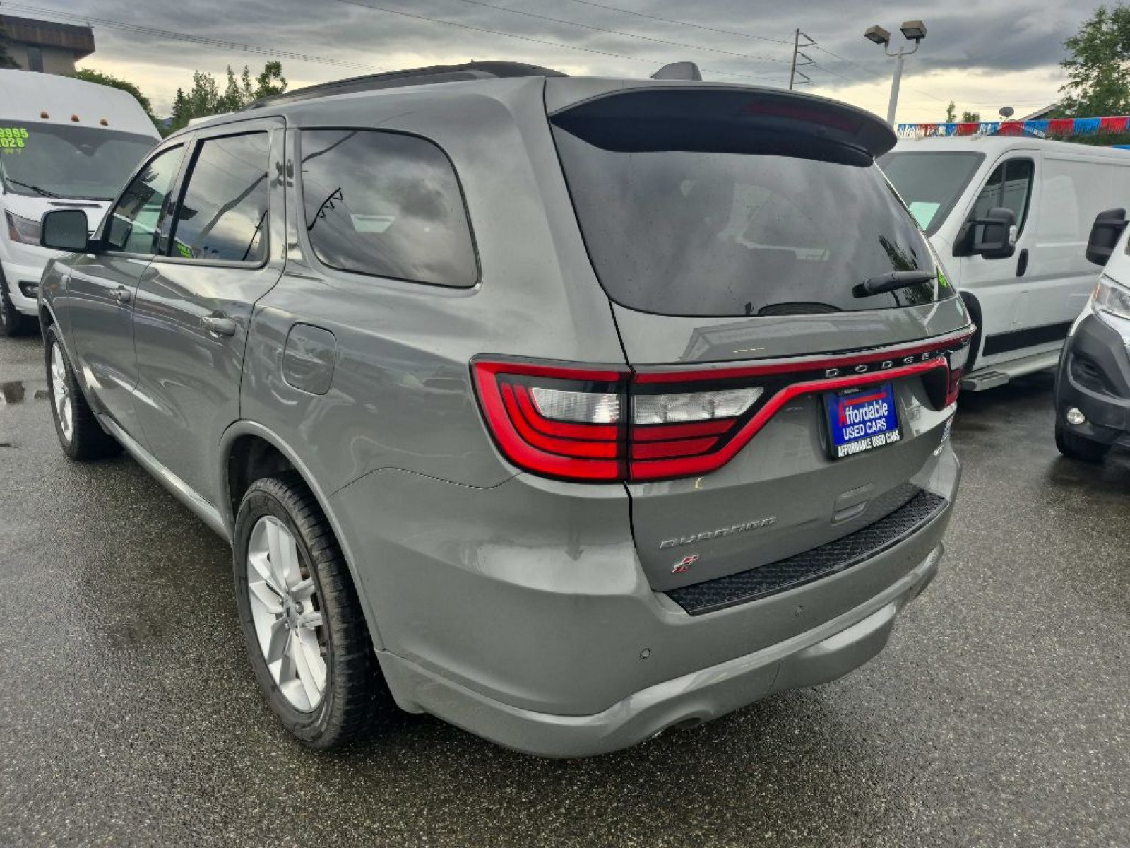 2024 GRAY DODGE DURANGO GT (1C4RDJDG9RC) with an 3.6L engine, Automatic transmission, located at 929 East 8th Ave, Anchorage, AK, 99501, (907) 274-2277, 61.214783, -149.866074 - Photo#2
