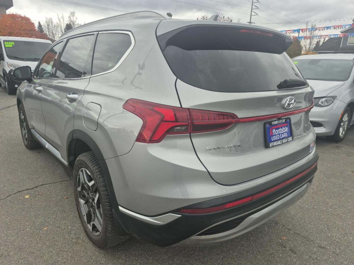 2023 SILVER HYUNDAI SANTA FE LIMITED (5NMS5DA13PH) with an 1.6L engine, Automatic transmission, located at 929 East 8th Ave, Anchorage, AK, 99501, (907) 274-2277, 61.214783, -149.866074- Photo#4