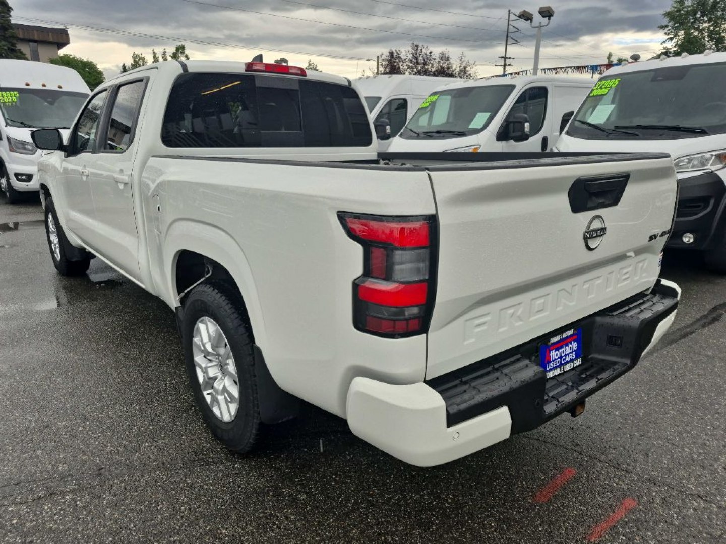 2023 WHITE NISSAN FRONTIER SV (1N6ED1FK8PN) with an 3.8L engine, Automatic transmission, located at 929 East 8th Ave, Anchorage, AK, 99501, (907) 274-2277, 61.214783, -149.866074- Photo#2