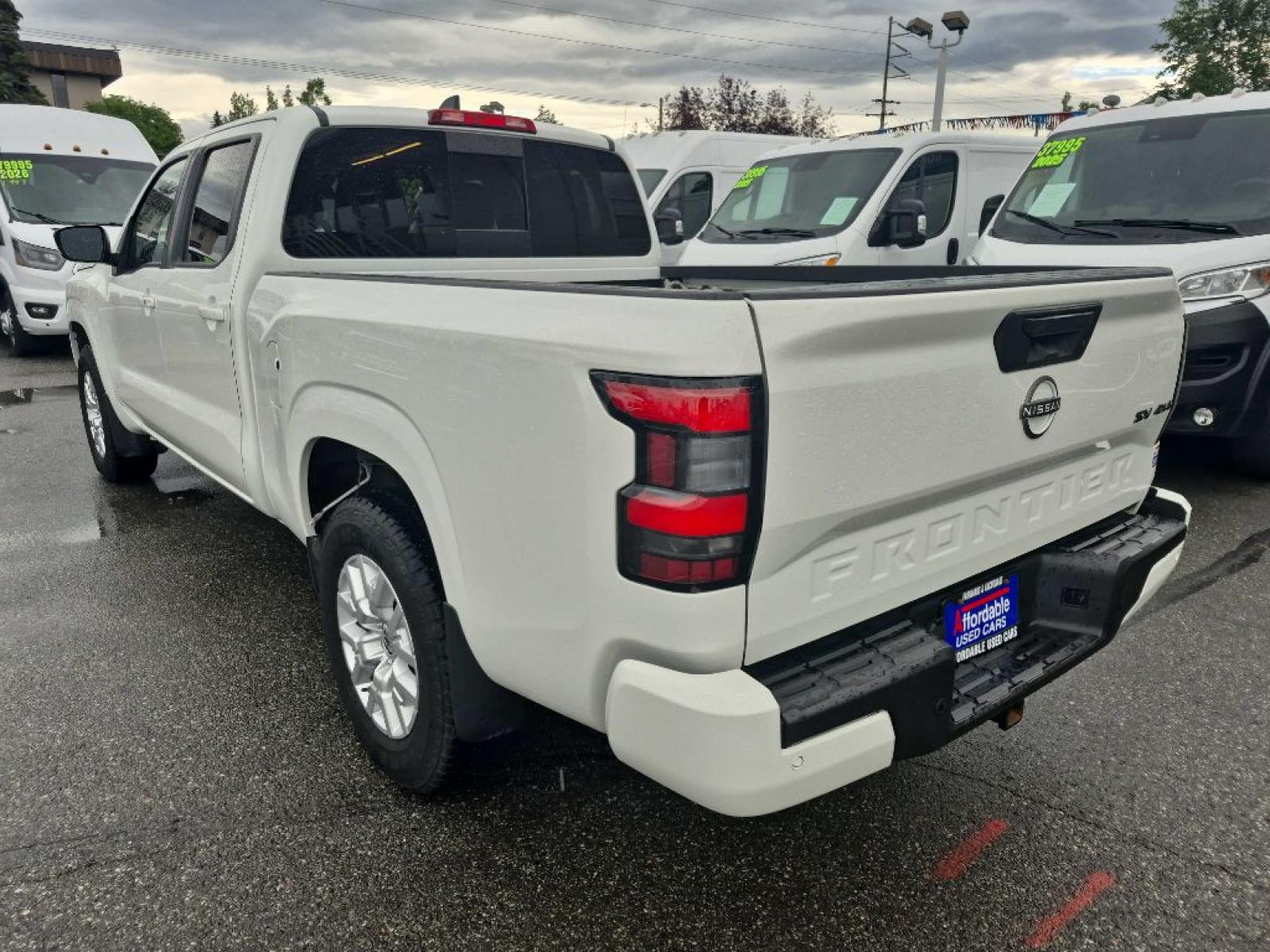 2023 WHITE NISSAN FRONTIER SV (1N6ED1FK8PN) with an 3.8L engine, Automatic transmission, located at 929 East 8th Ave, Anchorage, AK, 99501, (907) 274-2277, 61.214783, -149.866074 - Photo#2