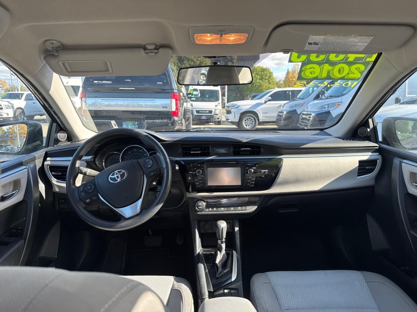 2016 GREY TOYOTA COROLLA L (2T1BURHE5GC) with an 1.8L engine, Automatic transmission, located at 929 East 8th Ave, Anchorage, AK, 99501, (907) 274-2277, 61.214783, -149.866074- Photo#3