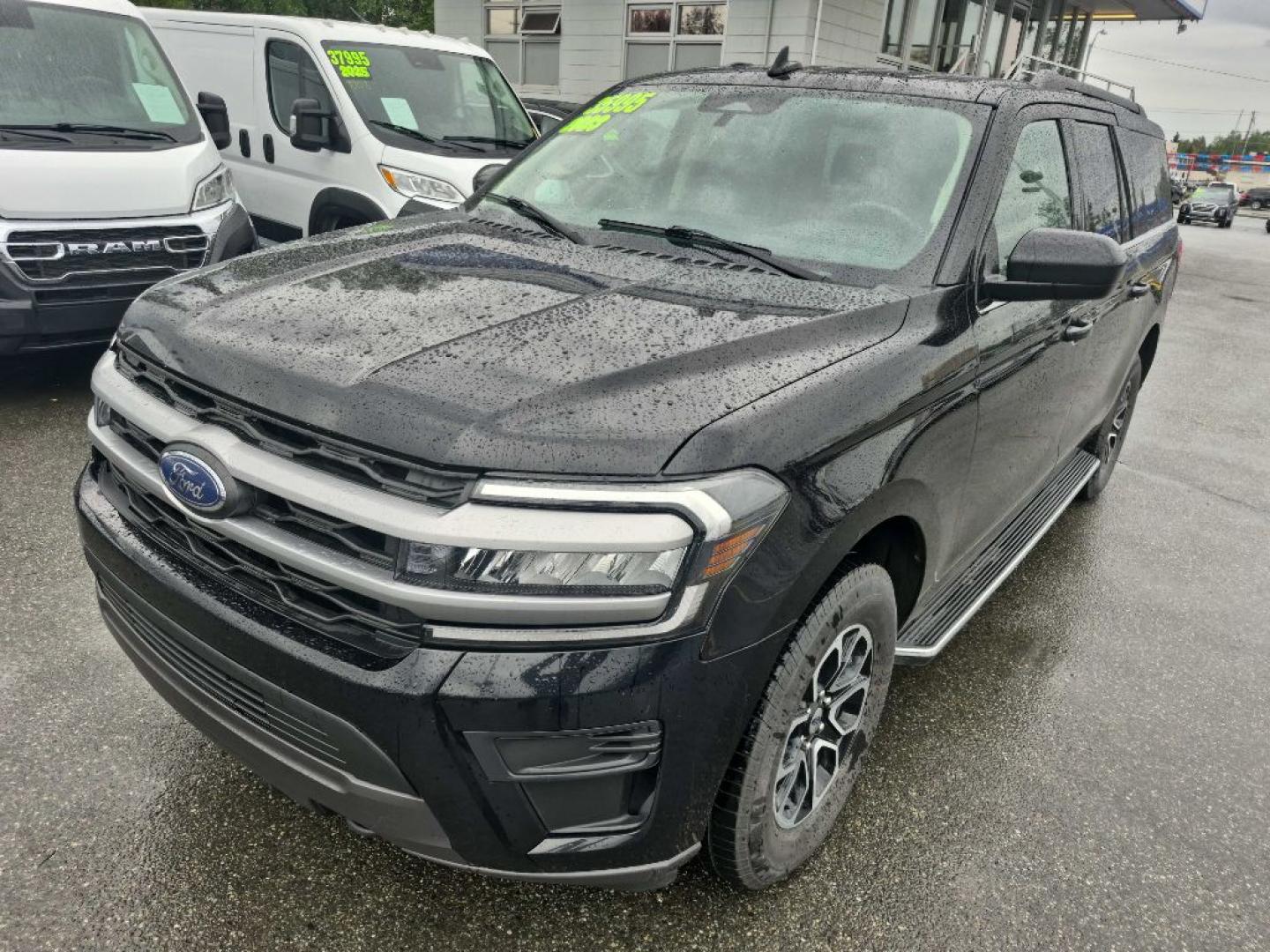 2023 BLACK FORD EXPEDITION MAX XLT (1FMJK1J83PE) with an 3.5L engine, Automatic transmission, located at 929 East 8th Ave, Anchorage, AK, 99501, (907) 274-2277, 61.214783, -149.866074- Photo#0