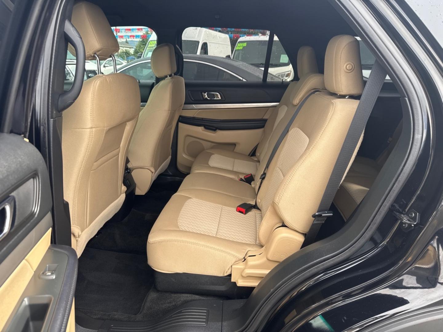 2017 BLACK FORD EXPLORER (1FM5K8B84HG) with an 3.5L engine, Automatic transmission, located at 929 East 8th Ave, Anchorage, AK, 99501, (907) 274-2277, 61.214783, -149.866074- Photo#2