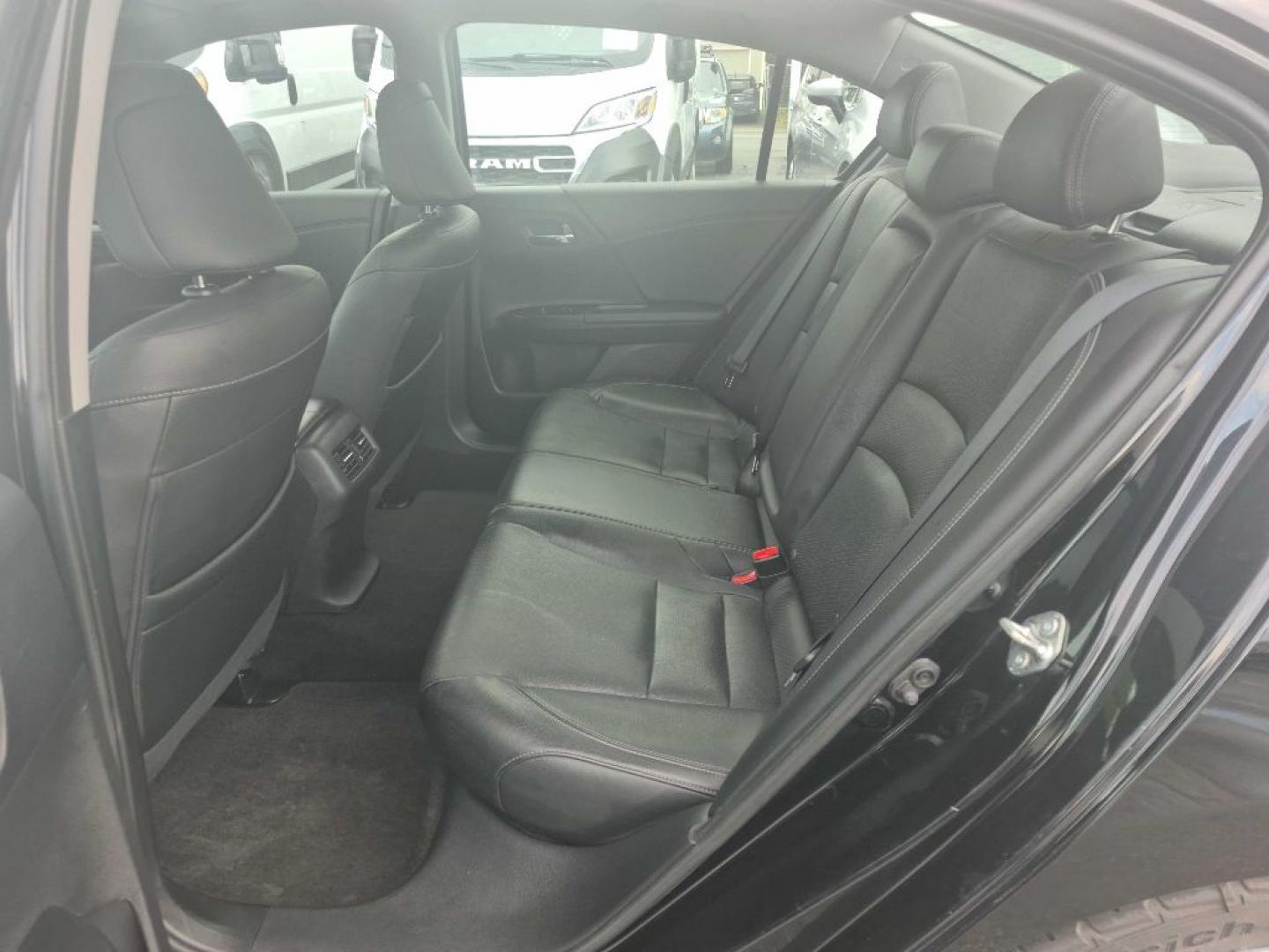 2017 BLACK HONDA ACCORD TOURING (1HGCR3F94HA) with an 3.5L engine, Automatic transmission, located at 929 East 8th Ave, Anchorage, AK, 99501, (907) 274-2277, 61.214783, -149.866074- Photo#3