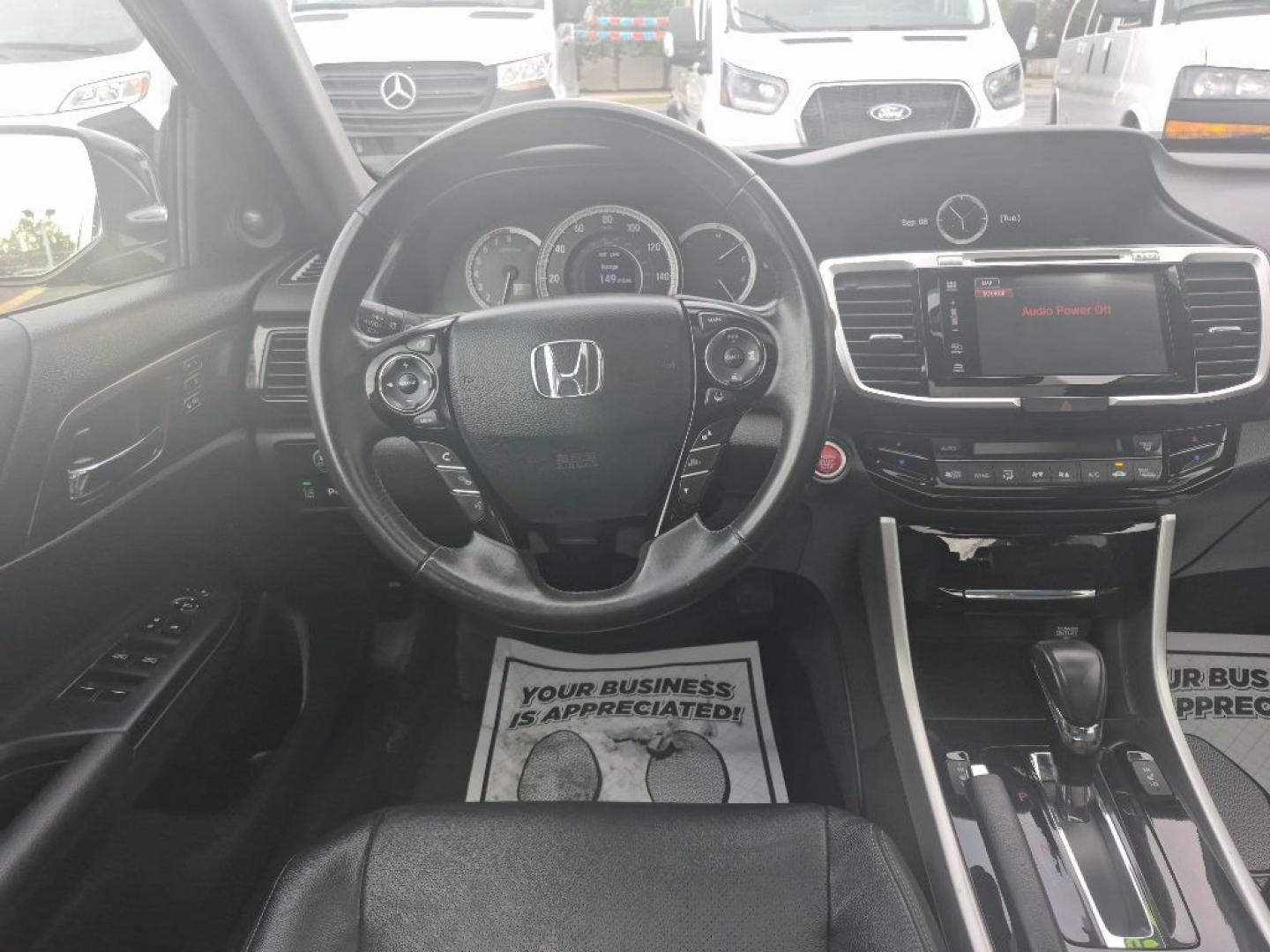 2017 BLACK HONDA ACCORD TOURING (1HGCR3F94HA) with an 3.5L engine, Automatic transmission, located at 929 East 8th Ave, Anchorage, AK, 99501, (907) 274-2277, 61.214783, -149.866074- Photo#4