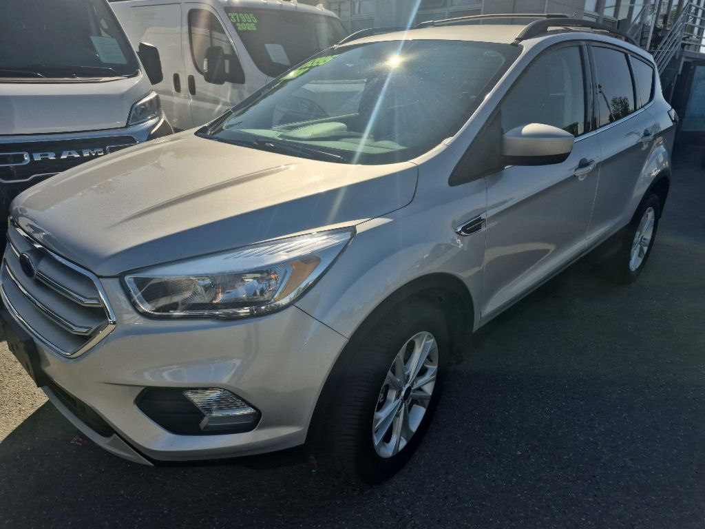 photo of 2018 FORD ESCAPE SE
