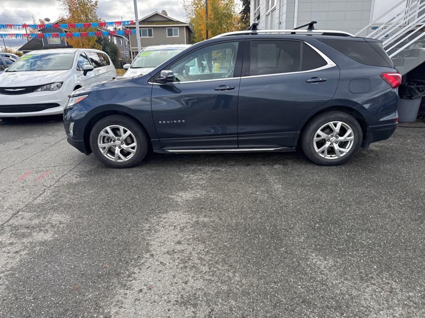 2019 BLUE CHEVROLET EQUINOX LT (3GNAXVEX5KL) with an 2.0L engine, Automatic transmission, located at 929 East 8th Ave, Anchorage, AK, 99501, (907) 274-2277, 61.214783, -149.866074- Photo#1