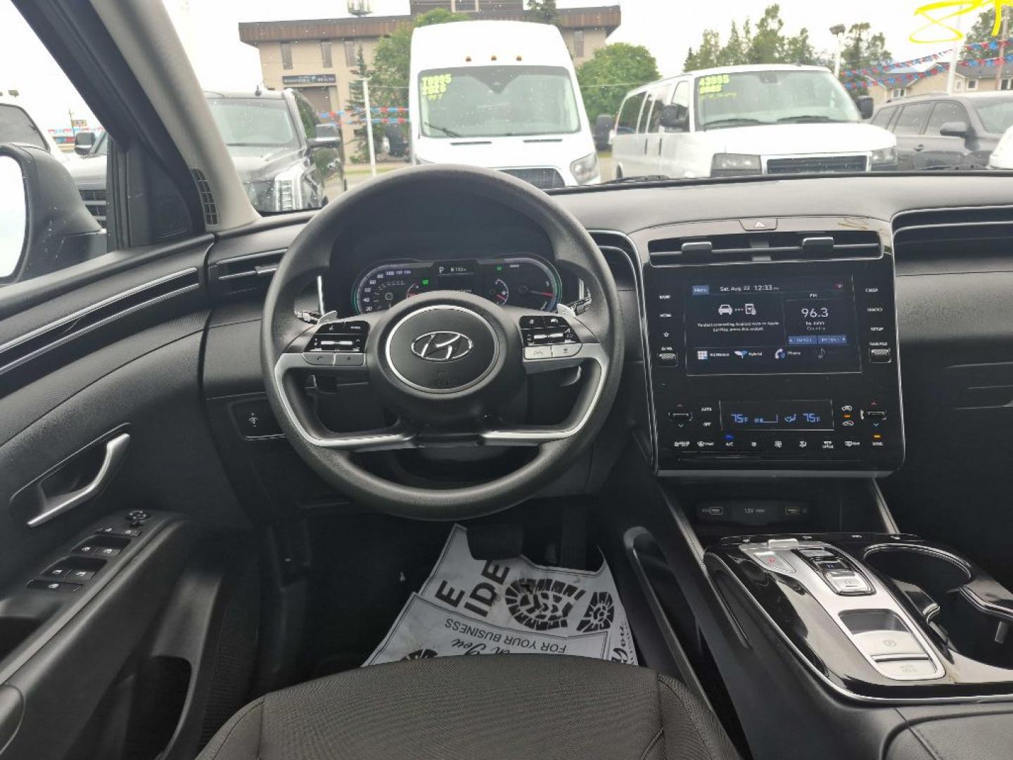 2022 GREEN HYUNDAI TUCSON BLUE (KM8JBCA18NU) with an 1.6L engine, Automatic transmission, located at 929 East 8th Ave, Anchorage, AK, 99501, (907) 274-2277, 61.214783, -149.866074- Photo#4