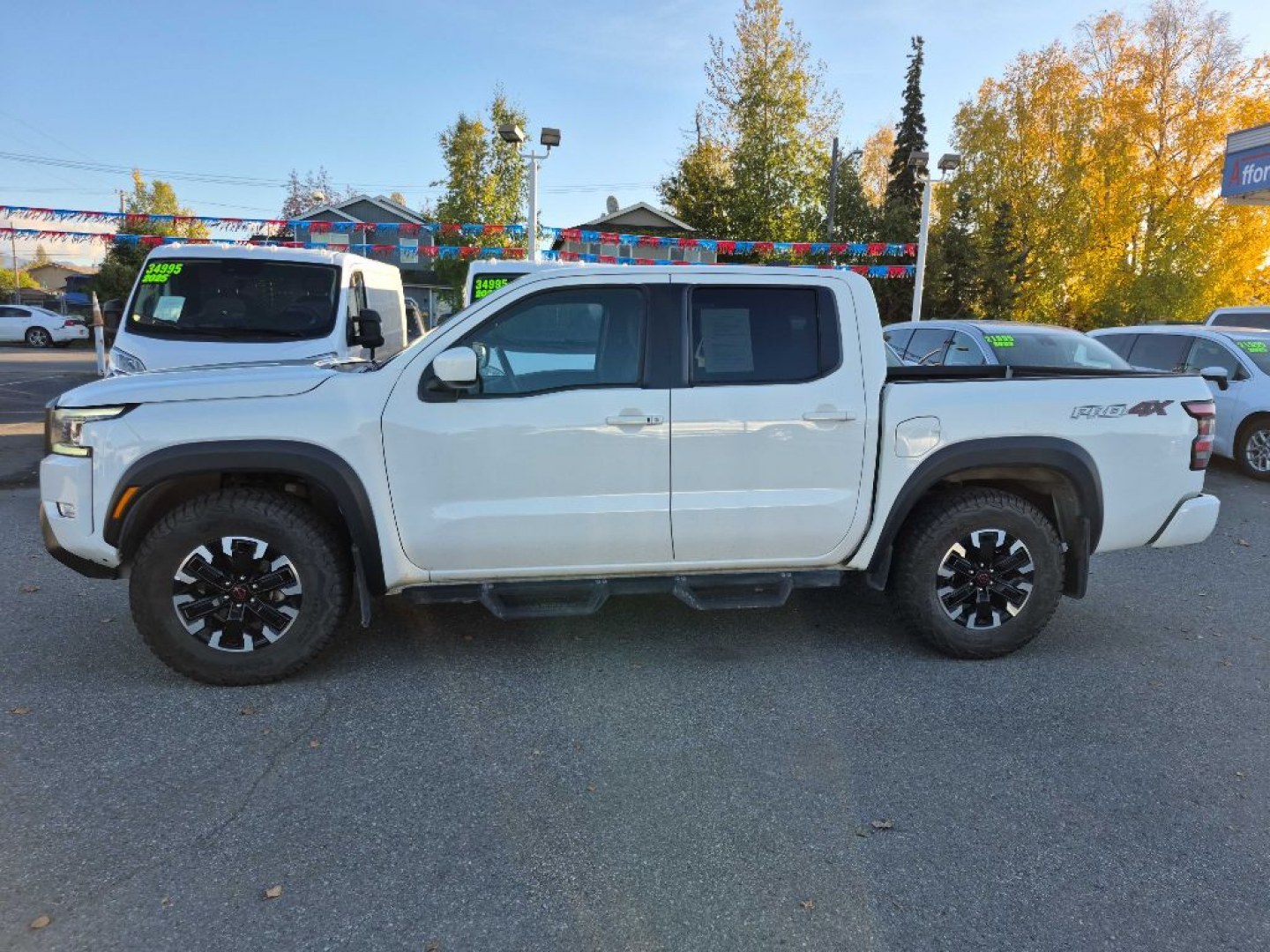 2023 WHITE NISSAN FRONTIER PRO-4X (1N6ED1EK3PN) with an 3.8L engine, Automatic transmission, located at 929 East 8th Ave, Anchorage, AK, 99501, (907) 274-2277, 61.214783, -149.866074- Photo#1