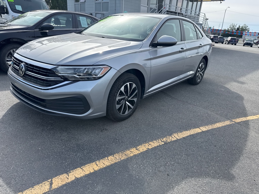 photo of 2023 VOLKSWAGEN JETTA S
