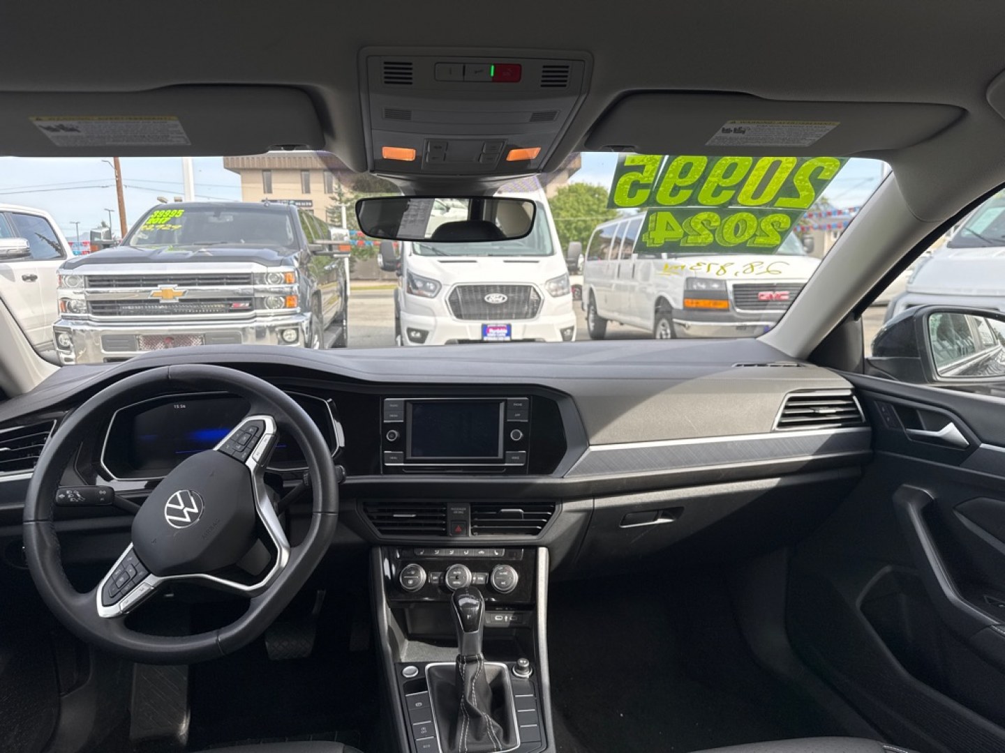 2024 BLACK VOLKSWAGEN JETTA SE SE (3VWEM7BU2RM) with an 1.5L engine, Automatic transmission, located at 929 East 8th Ave, Anchorage, AK, 99501, (907) 274-2277, 61.214783, -149.866074- Photo#3