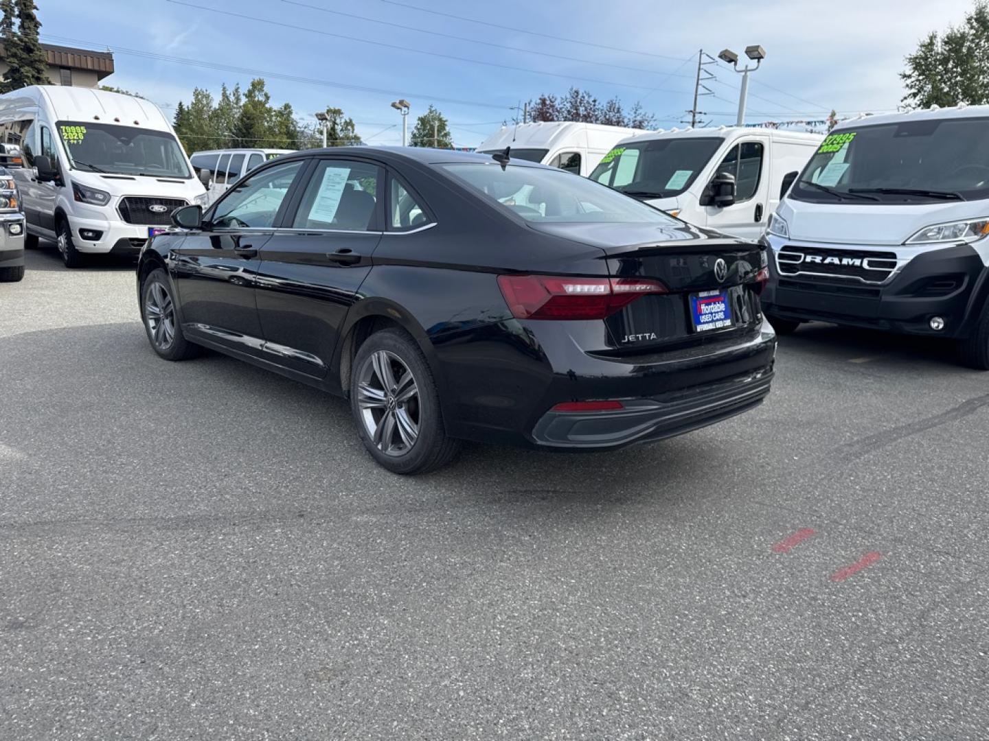 2024 BLACK VOLKSWAGEN JETTA SE SE (3VWEM7BU2RM) with an 1.5L engine, Automatic transmission, located at 929 East 8th Ave, Anchorage, AK, 99501, (907) 274-2277, 61.214783, -149.866074- Photo#4