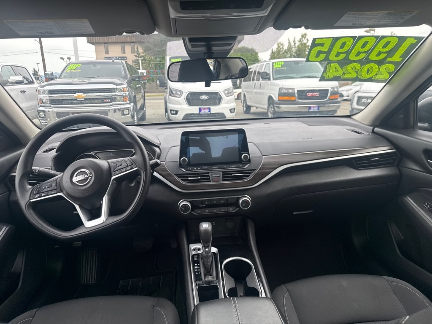 2024 GRAY NISSAN ALTIMA SV SV (1N4BL4DV2RN) with an 2.5L engine, Continuously Variable transmission, located at 929 East 8th Ave, Anchorage, AK, 99501, (907) 274-2277, 61.214783, -149.866074- Photo#3
