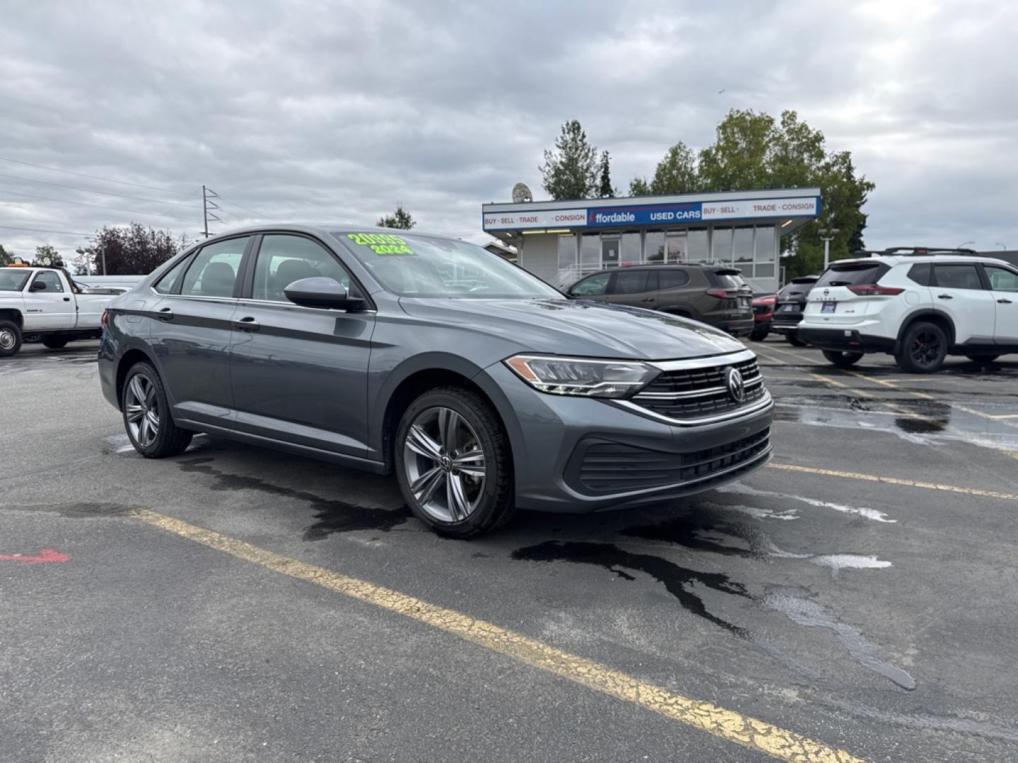 2024 GRAY VOLKSWAGEN JETTA SE SE (3VWEM7BU9RM) with an 1.5L engine, Automatic transmission, located at 929 East 8th Ave, Anchorage, AK, 99501, (907) 274-2277, 61.214783, -149.866074- Photo#0