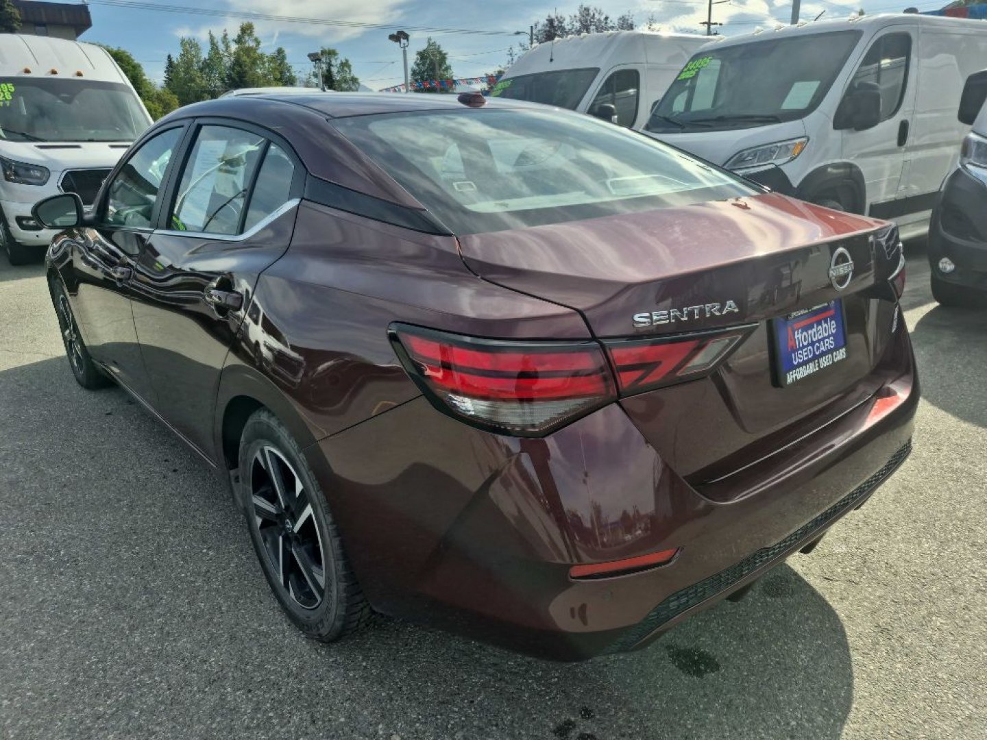 2024 RED NISSAN SENTRA SV SV (3N1AB8CV7RY) with an 2.0L engine, Continuously Variable transmission, located at 929 East 8th Ave, Anchorage, AK, 99501, (907) 274-2277, 61.214783, -149.866074- Photo#2