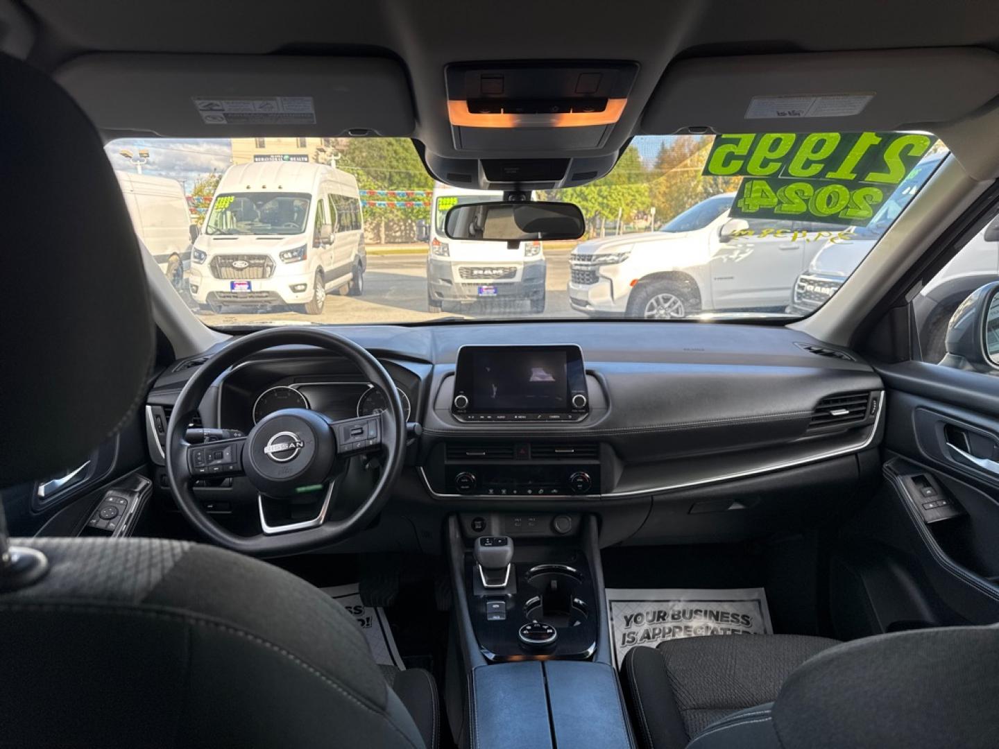 2024 GRAY NISSAN ROGUE SV SV (5N1BT3BBXRC) with an 1.5L engine, Continuously Variable transmission, located at 929 East 8th Ave, Anchorage, AK, 99501, (907) 274-2277, 61.214783, -149.866074- Photo#3