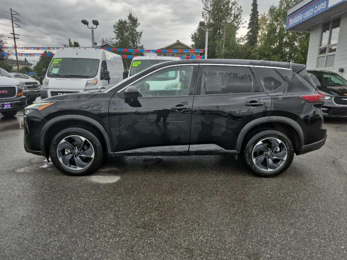 2025 BLACK NISSAN ROGUE SV SV (5N1BT3BB3SC) with an 1.5L engine, Continuously Variable transmission, located at 929 East 8th Ave, Anchorage, AK, 99501, (907) 274-2277, 61.214783, -149.866074- Photo#1