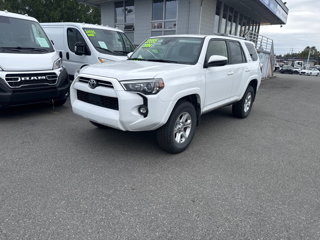 photo of 2024 TOYOTA 4RUNNER SR5/SR5 PREMIUM