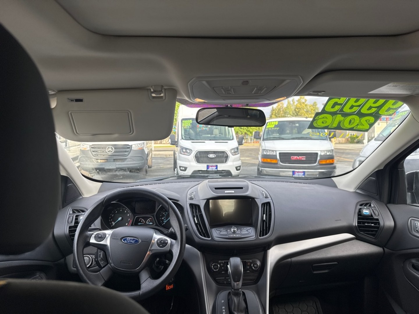 2016 GRAY FORD ESCAPE SE (1FMCU9GX8GU) with an 1.6L engine, Automatic transmission, located at 929 East 8th Ave, Anchorage, AK, 99501, (907) 274-2277, 61.214783, -149.866074- Photo#3