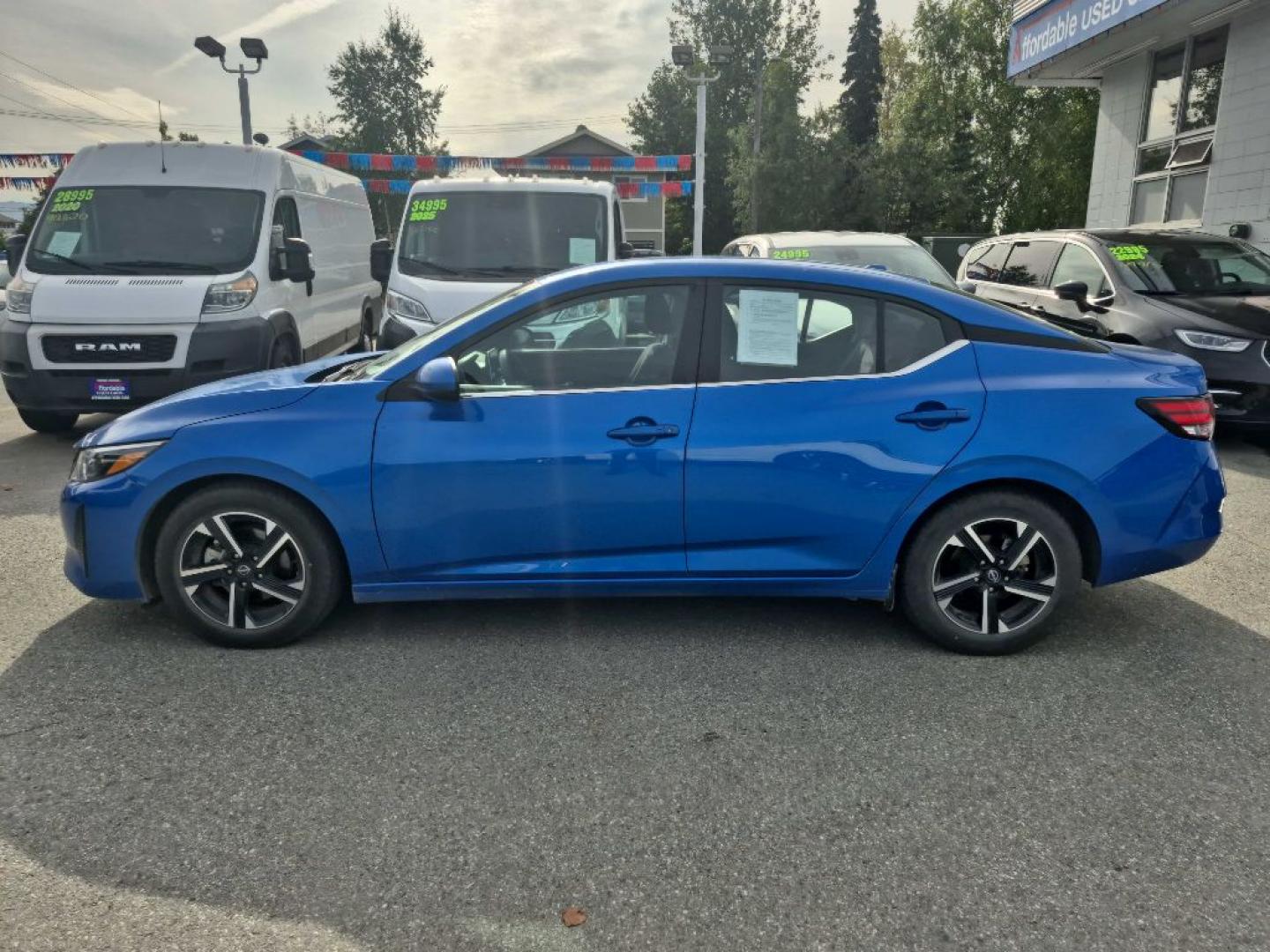 2024 BLUE NISSAN SENTRA SV SV (3N1AB8CV1RY) with an 2.0L engine, Continuously Variable transmission, located at 929 East 8th Ave, Anchorage, AK, 99501, (907) 274-2277, 61.214783, -149.866074- Photo#1