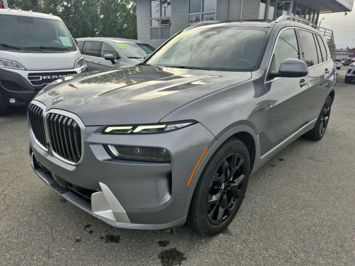 2023 GREY BMW X7 XDRIVE40I (5UX23EM06P9) with an 3.0L engine, Automatic transmission, located at 929 East 8th Ave, Anchorage, AK, 99501, (907) 274-2277, 61.214783, -149.866074- Photo#0