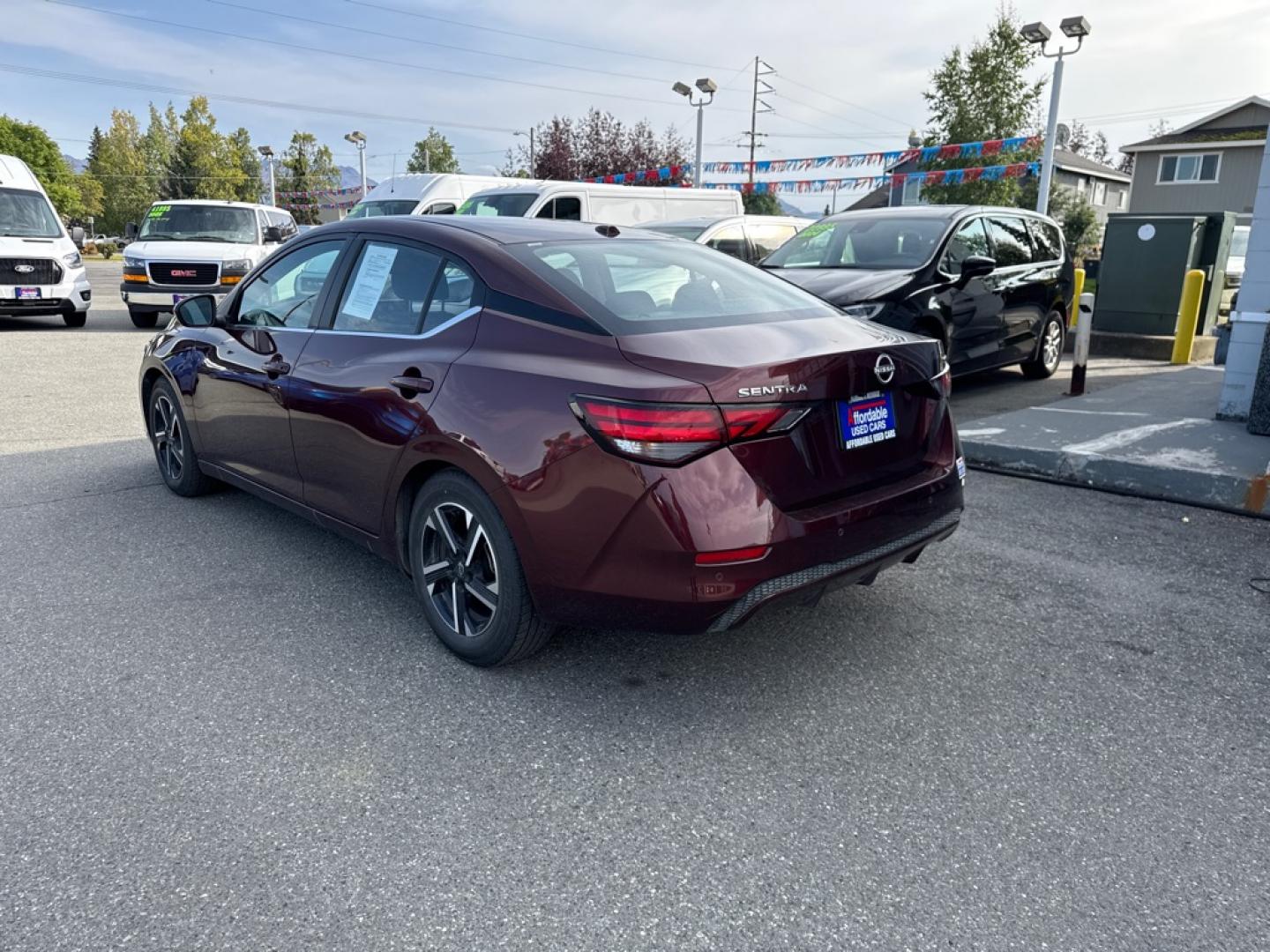 2024 RED NISSAN SENTRA SV SV (3N1AB8CV9RY) with an 2.0L engine, Continuously Variable transmission, located at 929 East 8th Ave, Anchorage, AK, 99501, (907) 274-2277, 61.214783, -149.866074- Photo#4