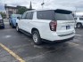 2022 WHITE CHEVROLET SUBURBAN 1500 LT (1GNSKCKD6NR) with an 5.3L engine, Automatic transmission, located at 929 East 8th Ave, Anchorage, AK, 99501, (907) 274-2277, 61.214783, -149.866074- Photo#2
