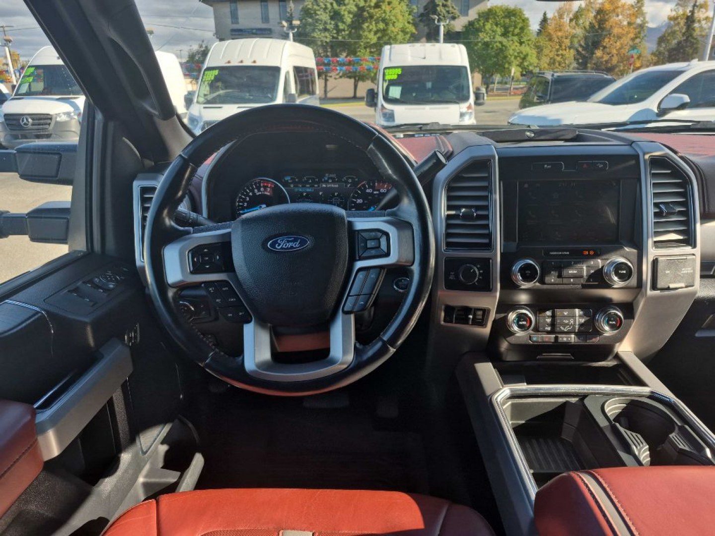 2019 BLACK FORD F250 SUPER DUTY (1FT7W2B67KE) with an 6.2L engine, Automatic transmission, located at 929 East 8th Ave, Anchorage, AK, 99501, (907) 274-2277, 61.214783, -149.866074- Photo#5